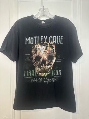 Motley Crue - With Alice Cooper - “The Final Tour” - 2014 Black Shirt/2 Sided